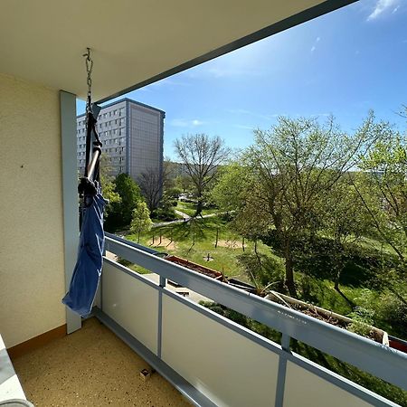 Ruhige Sonnige 1,5 Zimmer Wohnung แอร์ฟวร์ท ภายนอก รูปภาพ