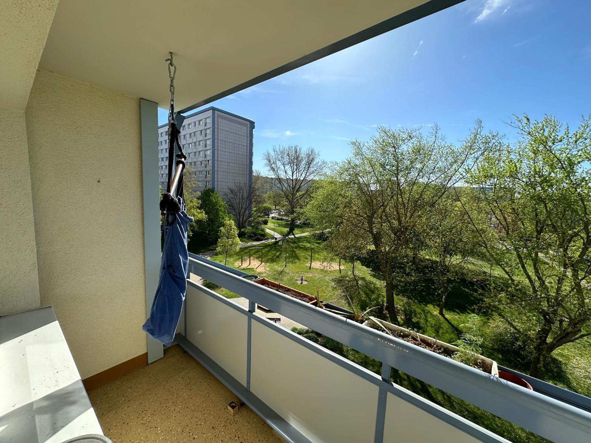 Ruhige Sonnige 1,5 Zimmer Wohnung แอร์ฟวร์ท ภายนอก รูปภาพ